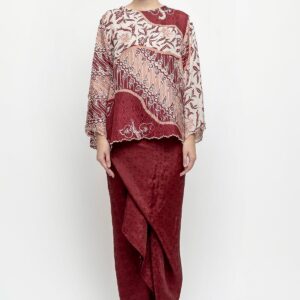 Senjana Set in Maroon