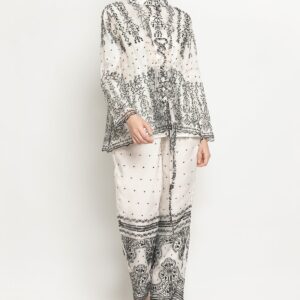 Senda Gurau Set in White